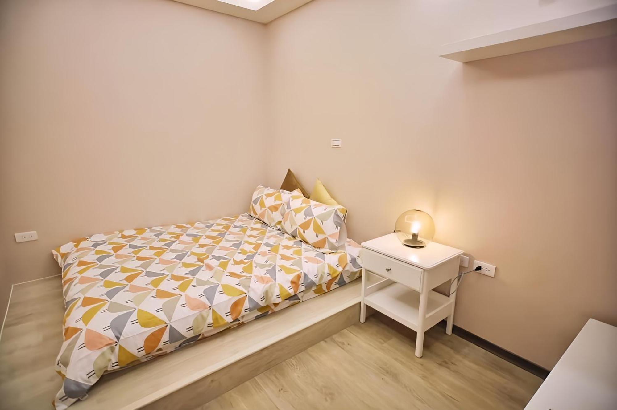 Kyushu Homestay Тайнань Экстерьер фото